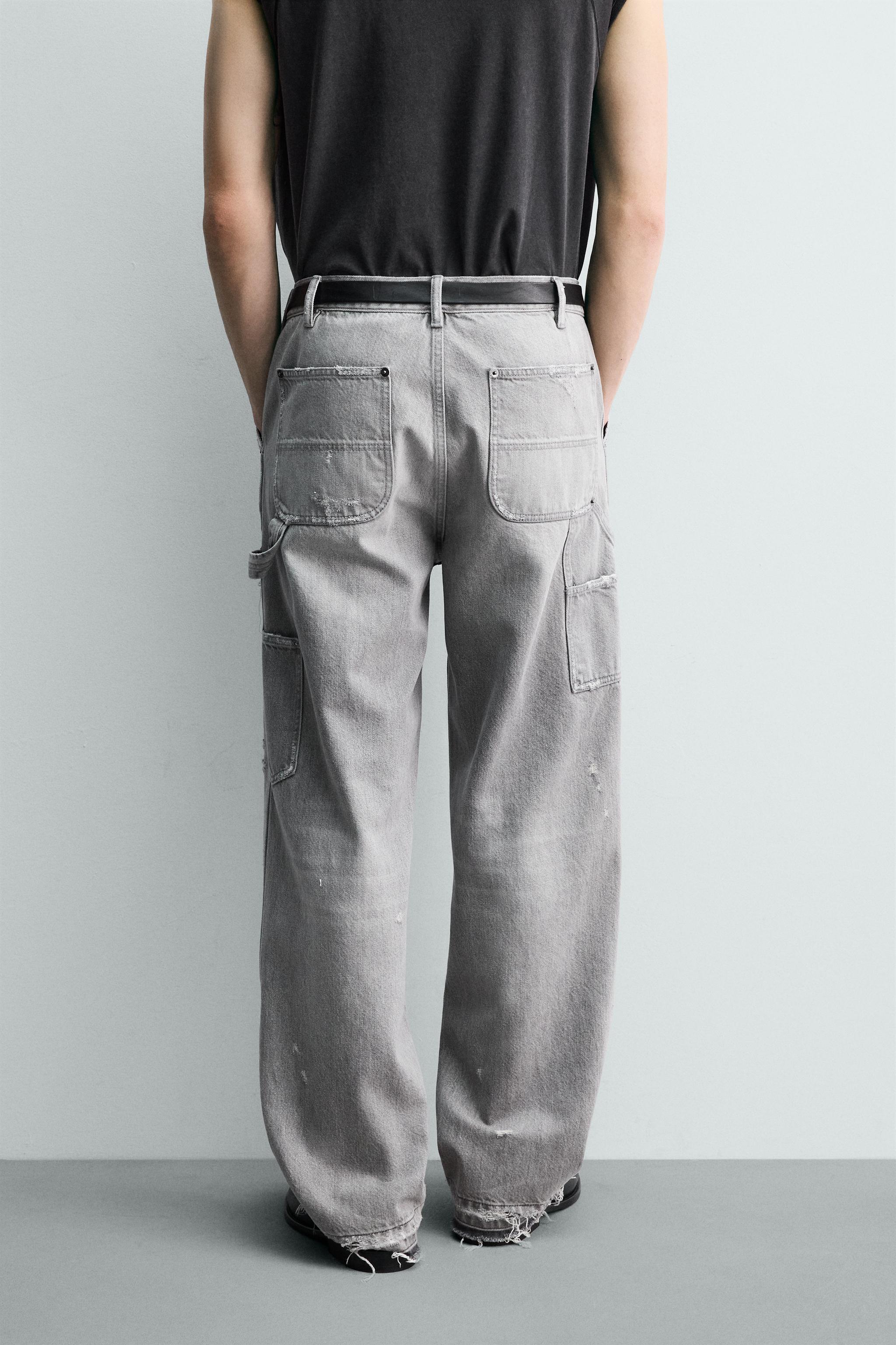 RELAXED FIT CARPENTER POCKET JEANS
